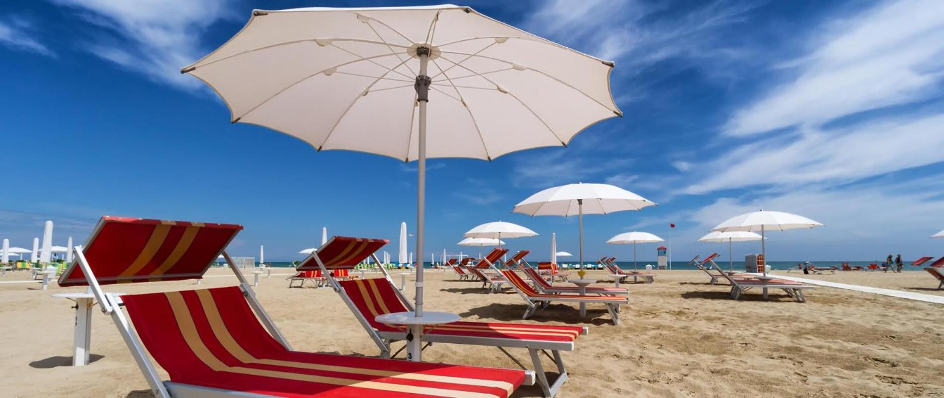 Hotel Ricci Rimini Buitenkant foto