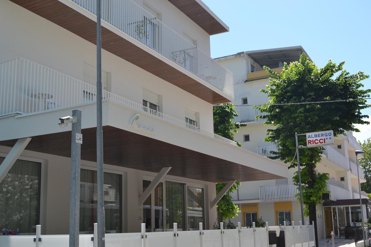 Hotel Ricci Rimini Buitenkant foto